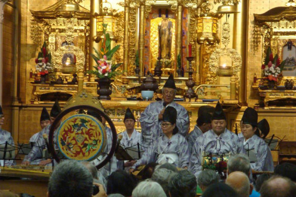 costumed dancers in the hondo