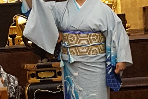 Sheree Tamura performs classical dance in the Betsuin hondo