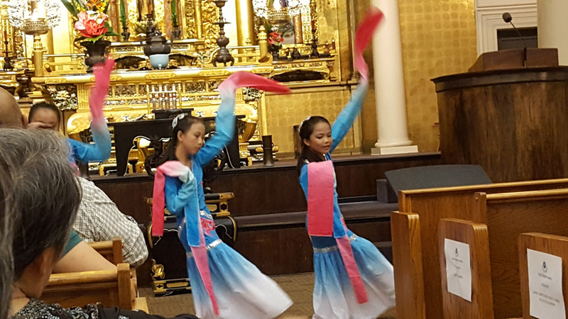 Mun Lun Chinese Fold Dance Group – Peace Day Interfaith 2017