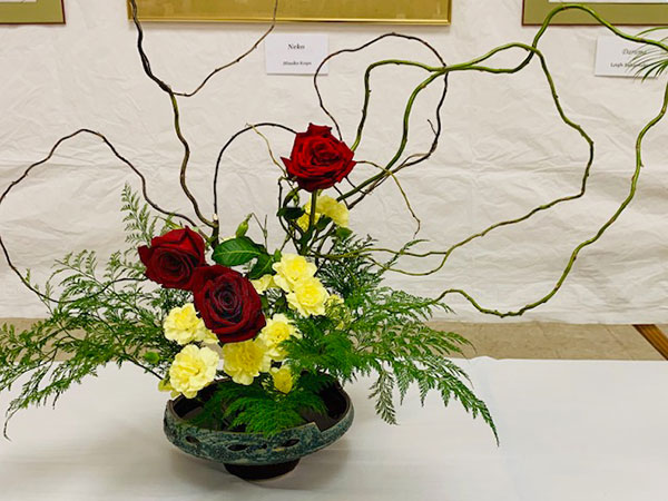 Flower arrangement by Jane Hamaji