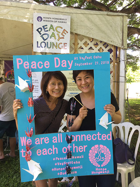 Peace Day frame at VegFest Oahu 2019
